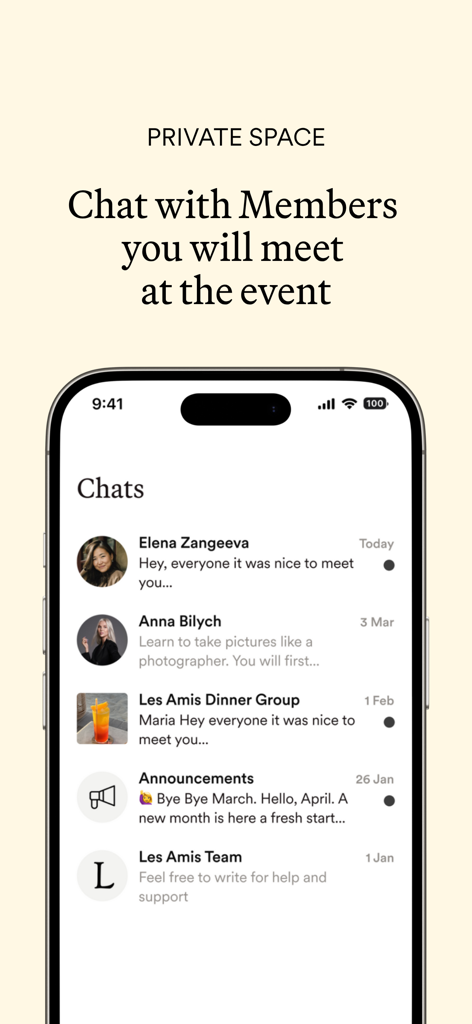 Les Amis: Connecting Women - Les Amisアプリのインターフェース。ソーシャルイベントの前後に女性がつながるためのプライベートチャットやグループメッセージのリストが表示されています。