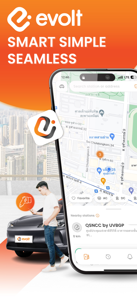 Um telefone celular exibindo o mapa do aplicativo EVolt com estações de carregamento de veículos elétricos próximas