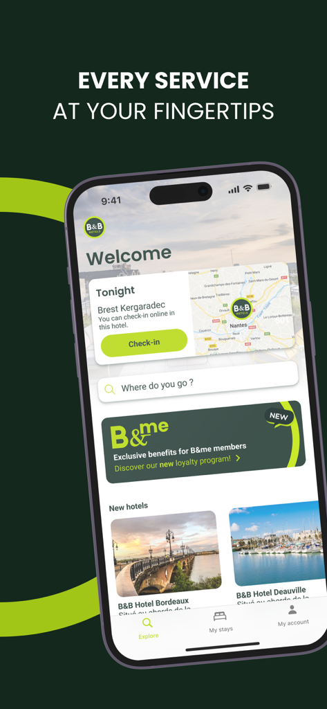 B&B HOTELS: book a hotel - BB HOTELS mobile app home screen featuring online check-in and loyalty program information