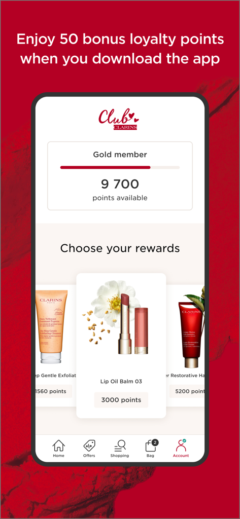 Clarins - Skincare and Makeup - Écran de l'application mobile Clarins montrant les points de fidélité Club Clarins et les options de récompense pour les membres Or