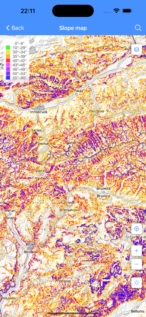 SnowSafe - Lawinen-App - A topographic slope map in the SnowSafe app showing color coded steepness for avalanche safety.