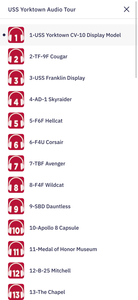 Patriots Point Experience - 다양한 항공기와 전시물을 특징으로 하는 USS 요크타운 박물관의 번호가 매겨진 오디오 투어 정류장 목록.