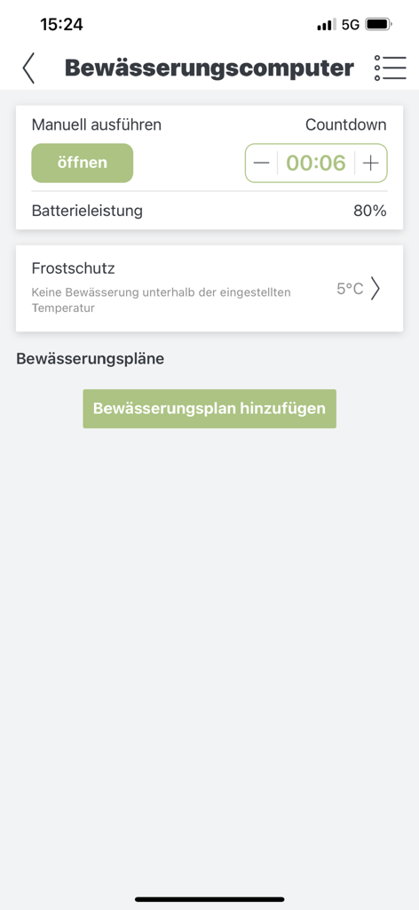 ALDI GARDEN - Oberfläche der ALDI GARDEN App, die Steuerungen für einen Bewässerungscomputer zeigt, einschließlich manueller Start, Countdown-Timer und Batteriestatus
