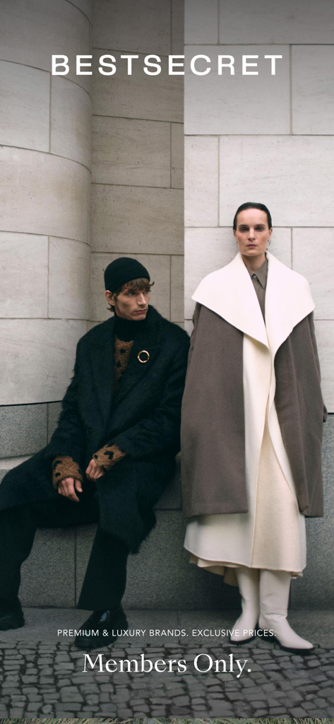 Tela de boas-vindas do aplicativo de moda de luxo BestSecret com modelos e texto apenas para membros