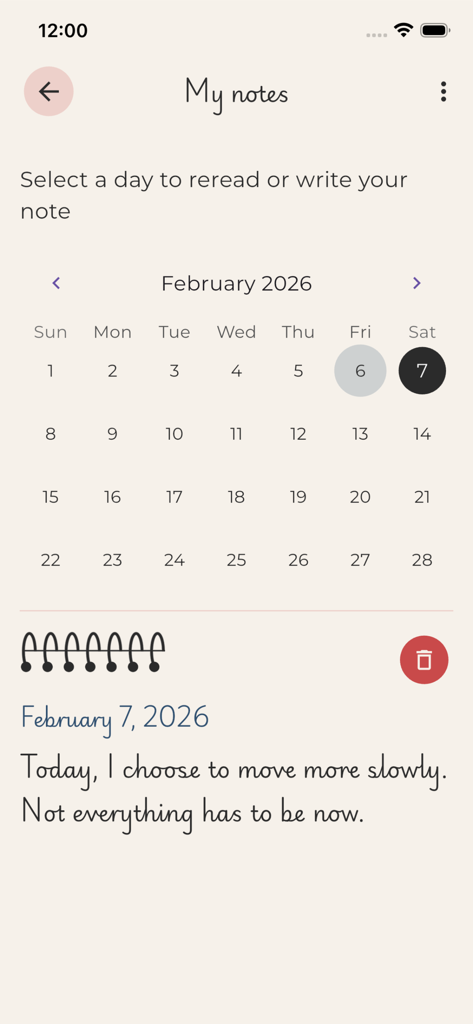 Interface do aplicativo Ami Note com uma visualização de calendário minimalista e uma nota de reflexão diária