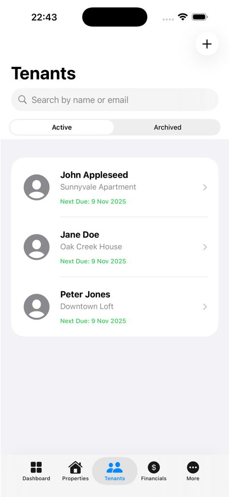 Property Rental Management - Uma lista de inquilinos ativos mostrando nomes, propriedades e datas de vencimento do próximo aluguer na aplicação Property Rental Management.