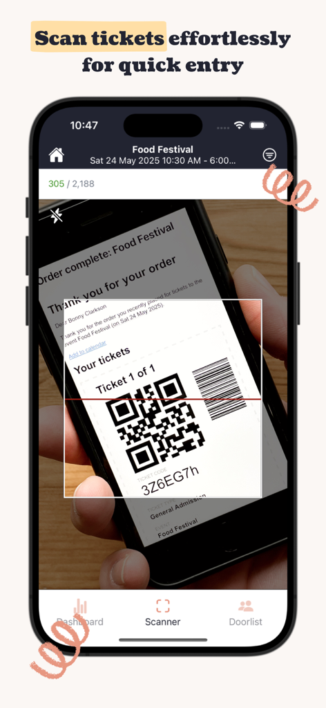 L'application d'enregistrement Ticket Tailor numérisant un code QR sur un billet numérique pour un festival gastronomique.