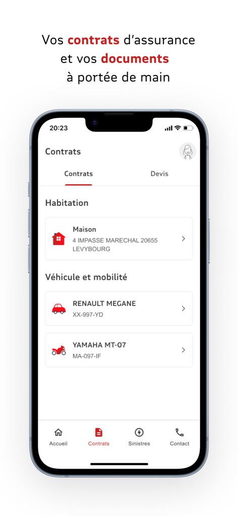 MAIF - Assurances auto, maison - Dashboard dell'app mobile MAIF che visualizza i contratti di assicurazione casa e veicolo