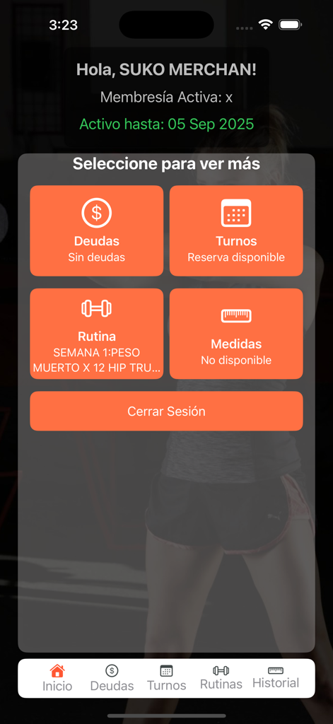 KlanbarzApp - KlanbarzApp dashboard showing membership status, workout routines, and class booking options.
