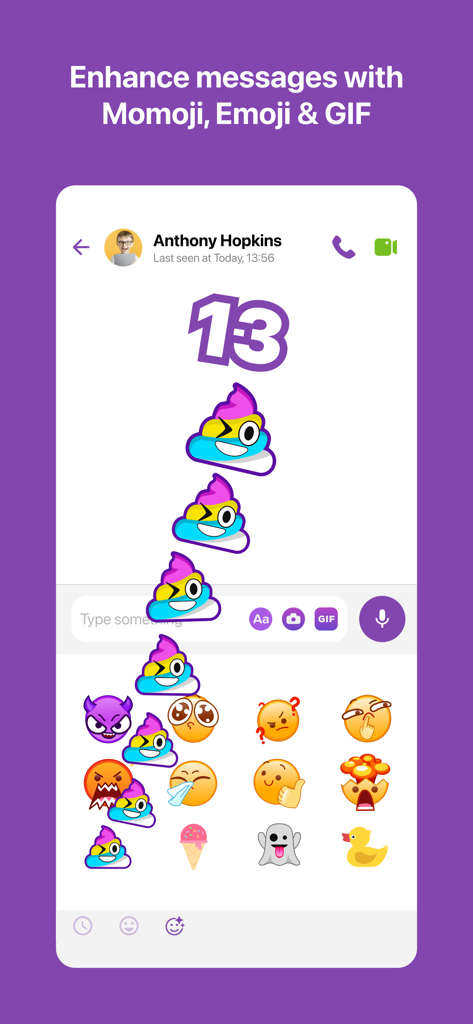 myFirst Circle - Écran de messagerie dans l'application myFirst Circle montrant une variété de Momojis et d'autocollants amusants pour les enfants.