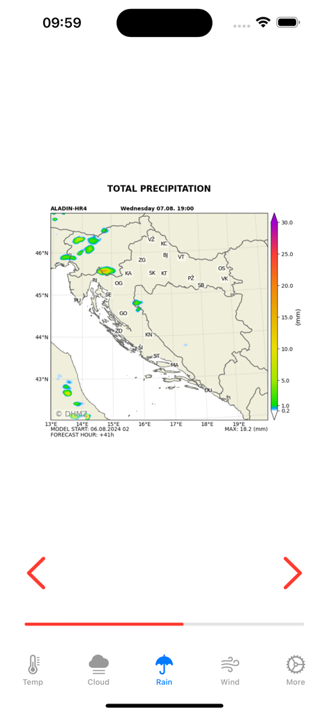 Aplicación CroForecast mostrando un mapa de precipitación total para la región de Croacia
