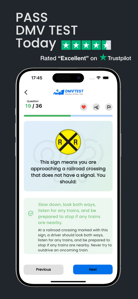 DMV Written Test Prep 2026 - Pregunta de práctica sobre una señal de cruce de ferrocarril en la interfaz de la aplicación Preparación Examen Teórico DMV 2026