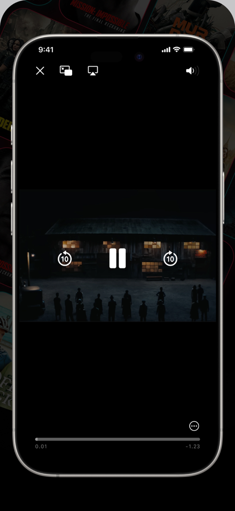 Une bande-annonce de film jouant sur un iPhone dans l'interface de l'application Micr Master Movies.