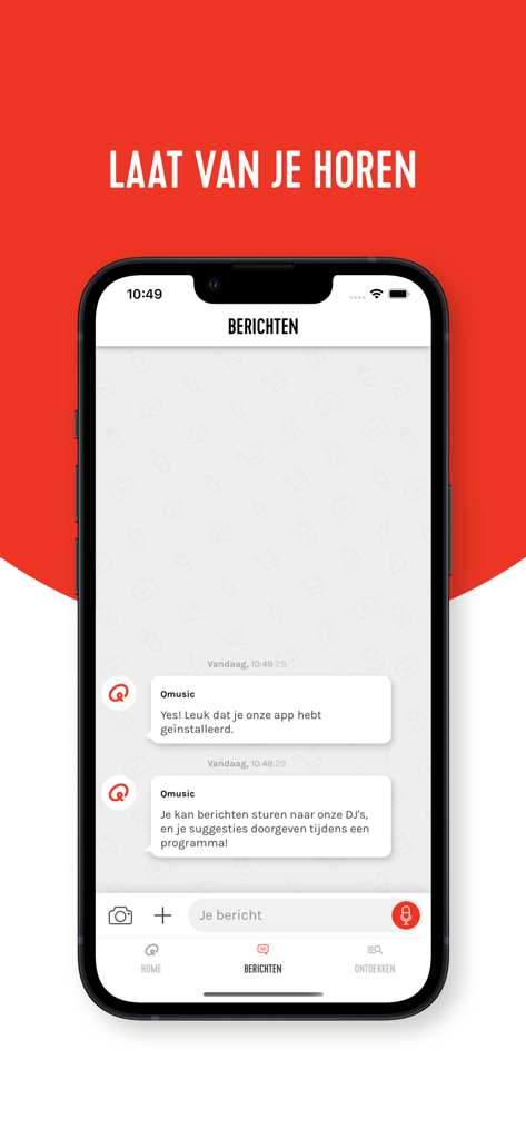 Interfaz de la app Qmusic mostrando una pantalla de chat para enviar mensajes a los DJs