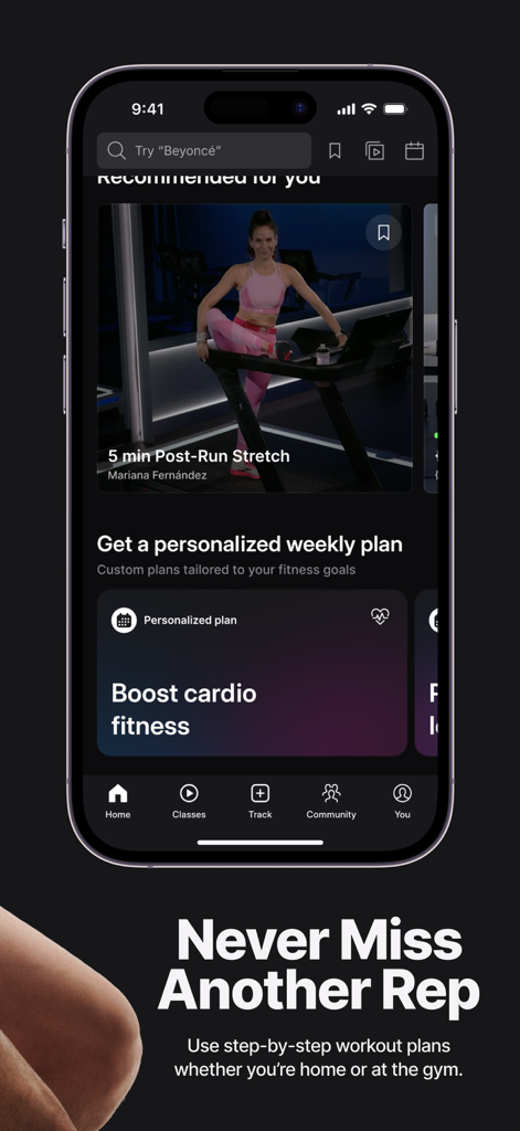 Peloton: Fitness & Workouts - Pantalla de smartphone mostrando la app Peloton con entrenamientos recomendados y planes de fitness personalizados