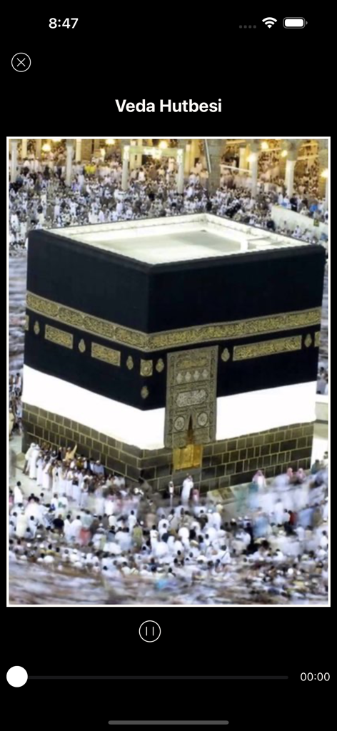 A mobile app screen showing an audio player for the Farewell Sermon with a picture of the Kaaba in Mecca
