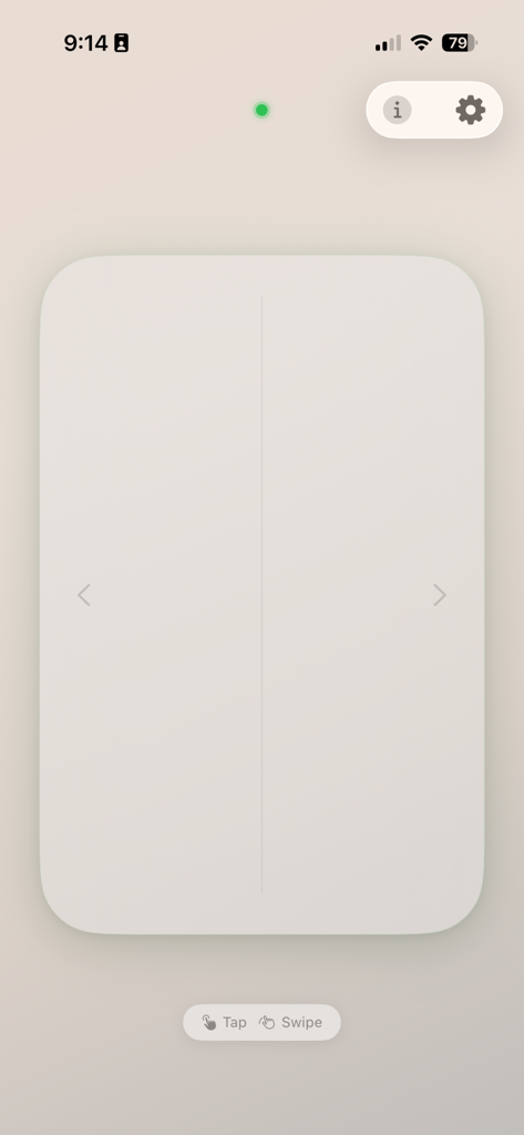 eMote - Interfaz de control remoto minimalista para la aplicación de paso de página eMote que muestra áreas de navegación táctil y de deslizamiento