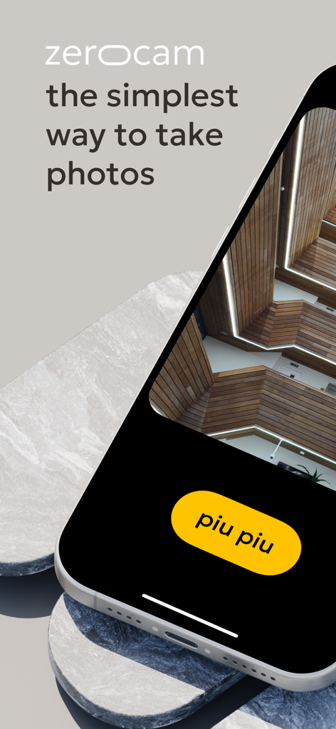 Zerocam | Anti-AI Camera - La aplicación de cámara minimalista Zerocam en un iPhone con un botón de obturador amarillo 'piu piu' y una foto arquitectónica.
