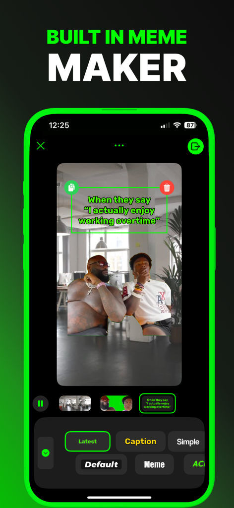 Green Screen Memes Maker - Pantalla de smartphone que muestra la interfaz integrada del creador de memes con un pie de foto y superposiciones de pantalla verde.