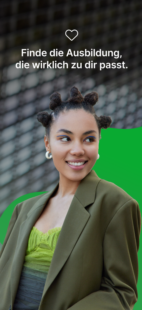 Azubiyo – Ausbildung per Swipe - A young smiling woman representing the Gen Z target audience for the Azubiyo job search app