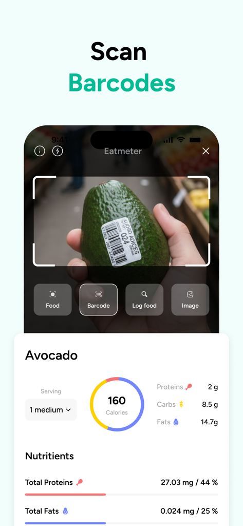 AI Calorie Counter by EatMeter - Interfaz de la aplicación EatMeter que muestra escaneo de código de barras y desglose nutricional de un aguacate