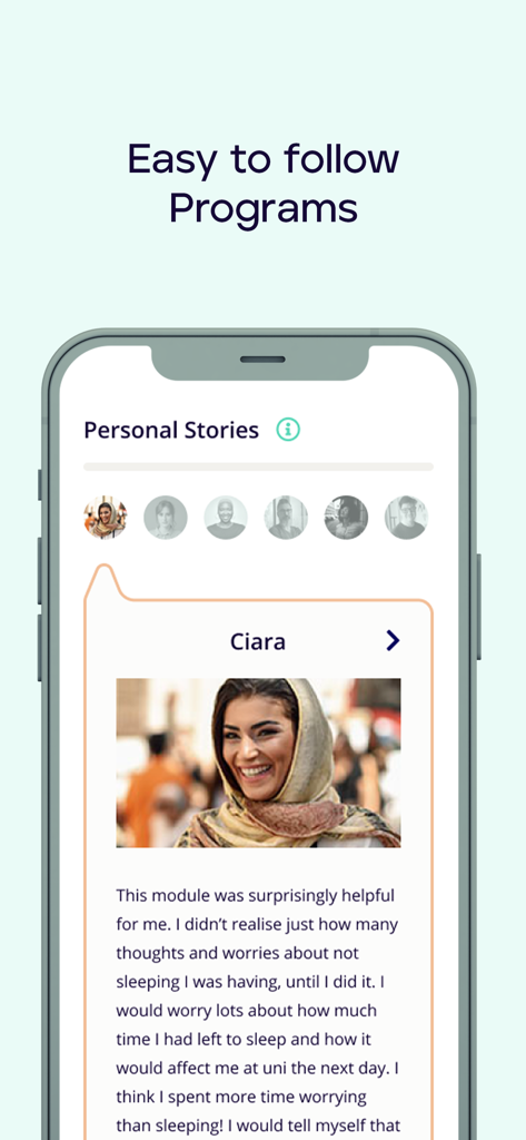 Interface do aplicativo móvel SilverCloud Health mostrando depoimentos de usuários e histórias pessoais em programas de saúde mental.
