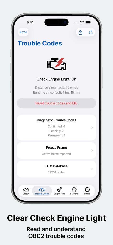 Interfaz de la aplicación Car Scanner que muestra códigos de diagnóstico de problemas y el estado de la luz de "Check Engine"