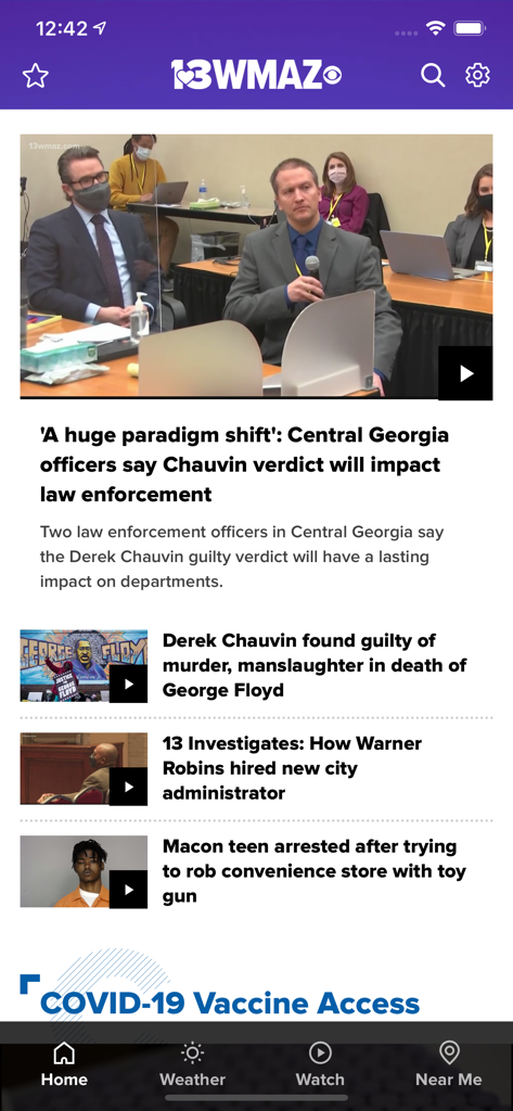 Captura de tela da tela inicial do aplicativo de notícias 13WMAZ exibindo manchetes locais e opções de navegação para a Geórgia Central.