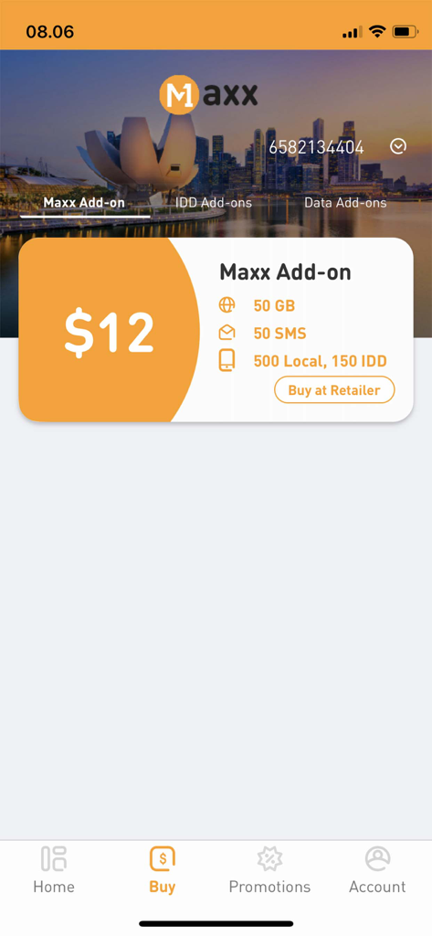 Maxx - Data to the Maxx! - Interfaz de la aplicación móvil M1 Maxx que muestra un paquete adicional de datos de 12 dólares con 50 GB y 50 SMS