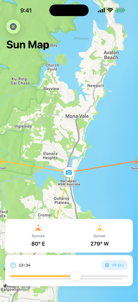 CloudScape - Interfaz del Mapa Solar de la aplicación CloudScape que muestra las direcciones del amanecer y el anochecer en un mapa para la exploración fotográfica.