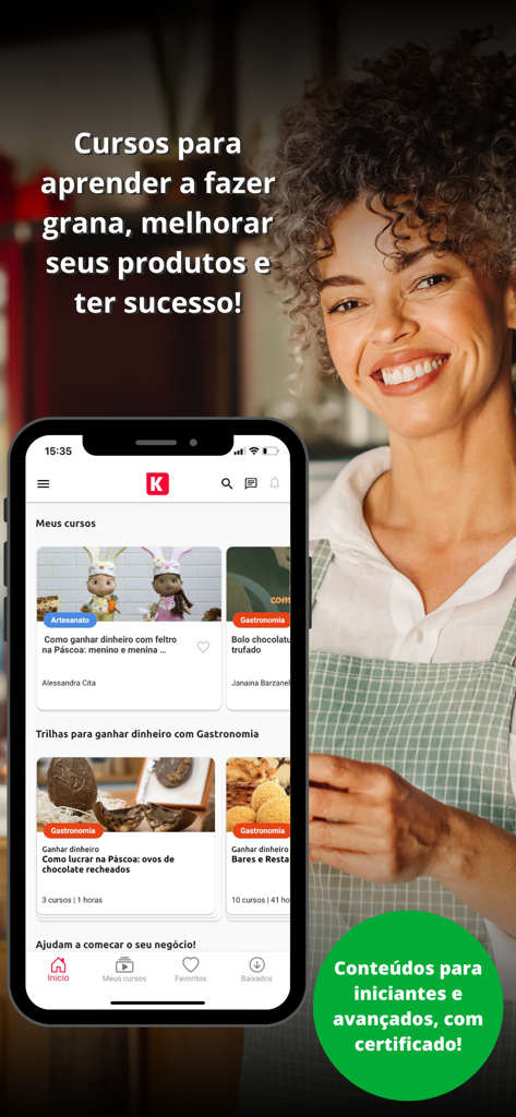 Tela de smartphone mostrando cursos vocacionais da eduK para empreendedorismo e artesanato ao lado de uma mulher sorridente de avental