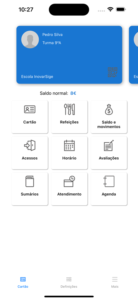 Tela inicial do aplicativo móvel Inovar Sige mostrando um cartão de perfil de aluno e ícones de recursos principais para gerenciamento escolar