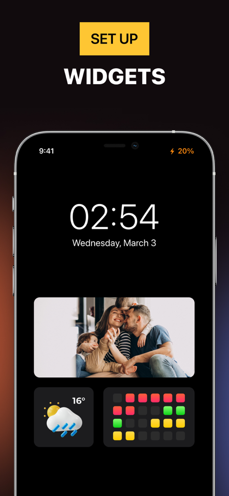 iOS 홈 화면 개인화를 위한 맞춤형 사진 및 날씨 위젯이 표시되는 휴대폰 화면