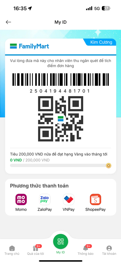 FamilyMart VietNam - Tarjeta de fidelidad digital FamilyMart VietNam con código QR