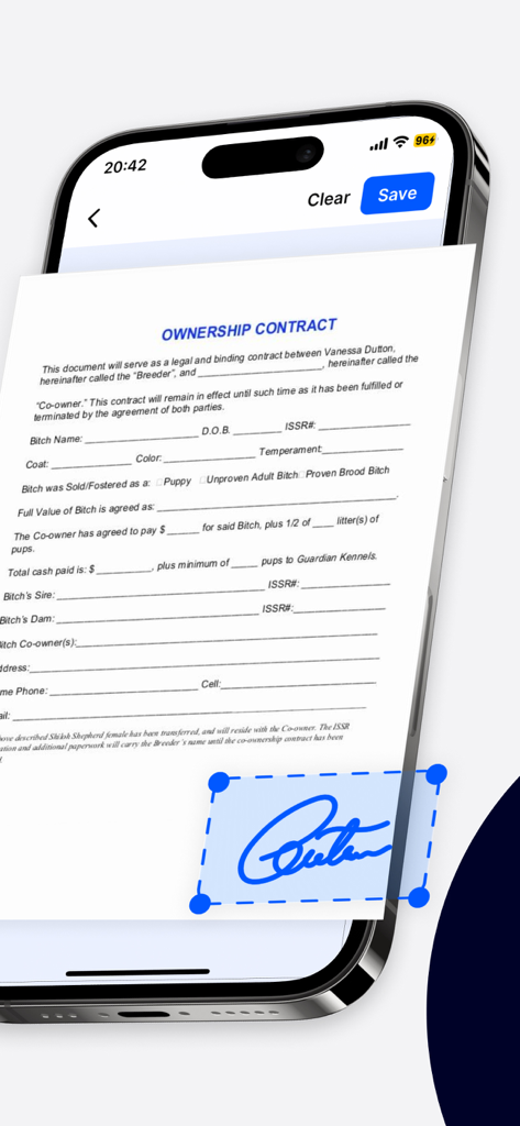 Sign Documents App - 所有権契約にデジタル署名が適用されている様子を示す、Sign Documents AppインターフェイスのiPhone画面。