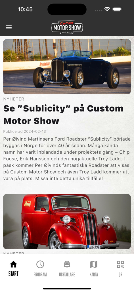 Custom Motor Show - カスタムモーターショーアプリのニュースフィード。黒いフォードロードスターと赤いヴィンテージカーが表示されています。