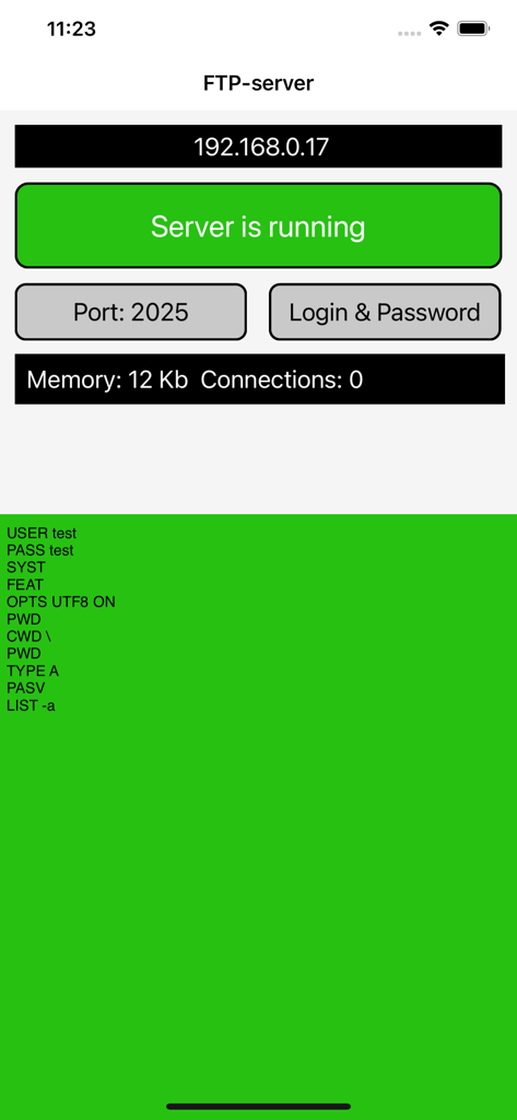 La interfaz de usuario de la aplicación móvil FTP-server que muestra el estado activo del servidor y los registros de conexión
