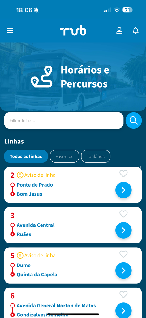 TUB App - Écran de l'application TUB montrant une liste de lignes et d'itinéraires de bus pour le transport urbain de Braga