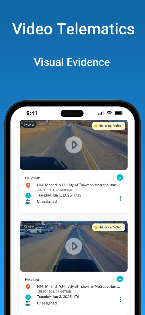 フリート監視のためのビデオテレマティクスと履歴の視覚的証拠を表示するGPS Monitor Plusアプリのインターフェース