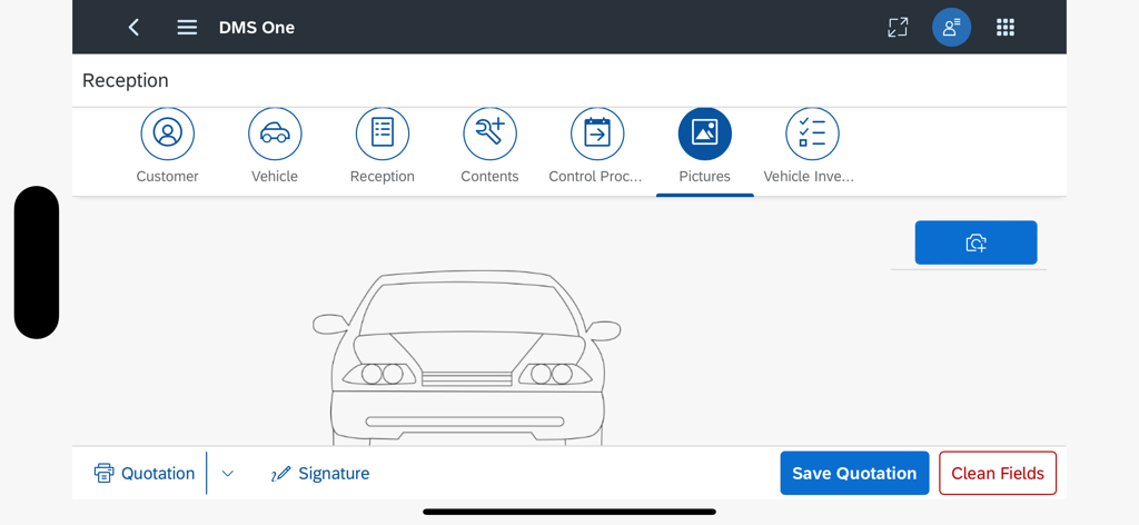 DMS One Mobile - Interface of the DMS One Mobile app showing the vehicle reception screen with a car diagram for damage inspection and documentation.