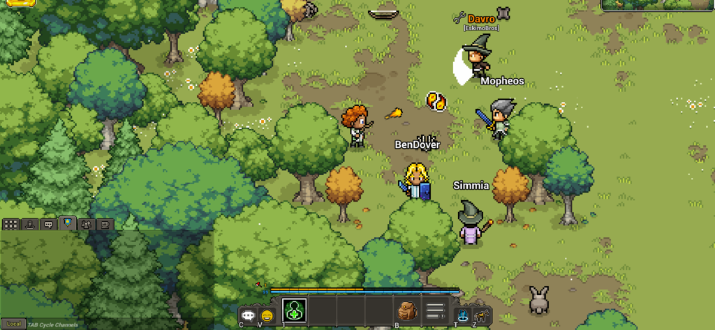 Personagens de jogadores em pixel art interagindo em uma clareira na floresta em Heartwood Online