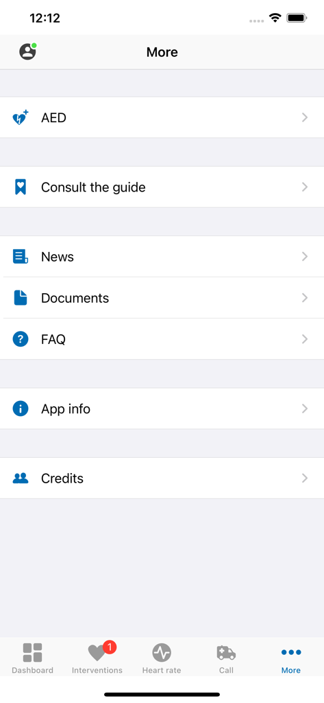 Fondazione Ticino Cuore - Interfaz del menú de la aplicación Fondazione Ticino Cuore con opciones para noticias y documentos de la guía de DEA