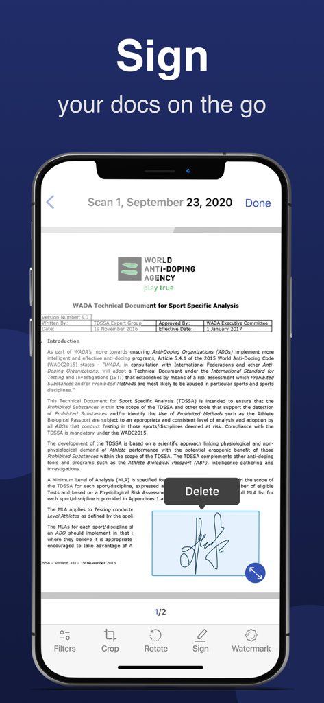 Ein Smartphone-Bildschirm zeigt die E-Signatur-Funktion der Scanner-App auf einem formellen Dokument.