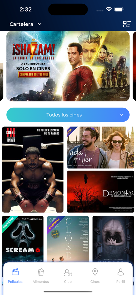 Pantalla de inicio de la app móvil de Cinépolis que muestra carteles de películas para Shazam, Creed y Scream con un menú de navegación inferior