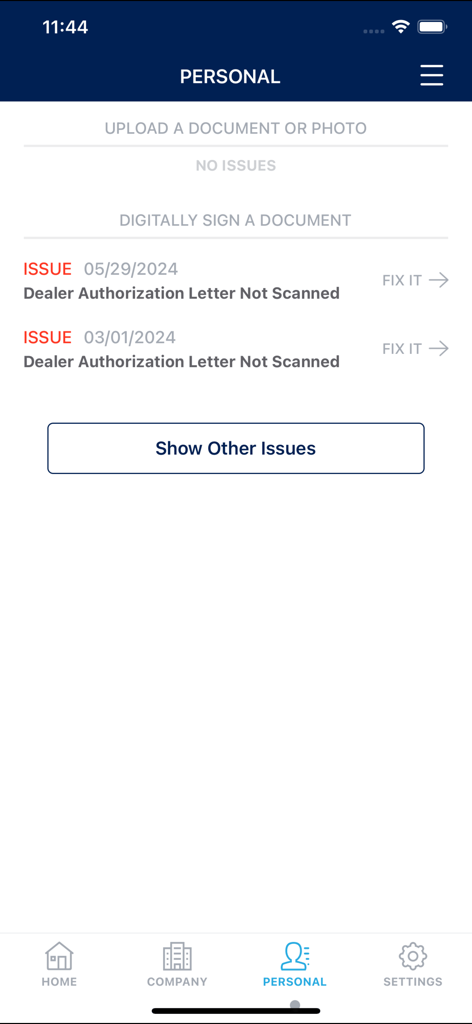 AuctionACCESS Mobile - Panel personal de AuctionACCESS Mobile que muestra problemas con la carta de autorización del concesionario y opciones de carga de documentos.