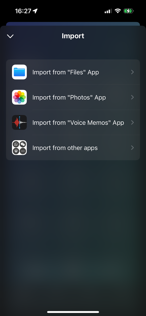 Lull - White Noise For Sleep - Interfaccia dell'app Lull che mostra le opzioni del menu per importare audio personalizzato da File, Foto e Memo Vocali.