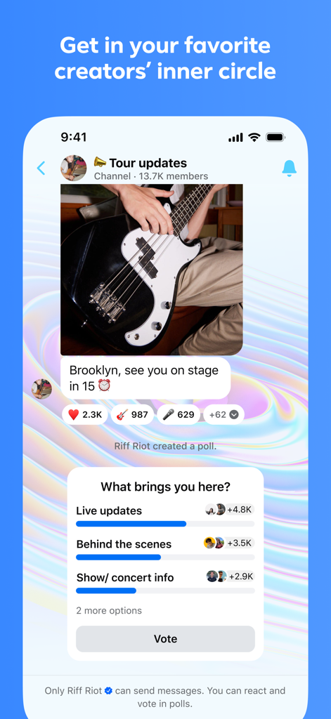 Die Messenger-App-Oberfläche, die einen Creator-Broadcast-Kanal mit einer Umfrage und Tour-Updates zeigt.