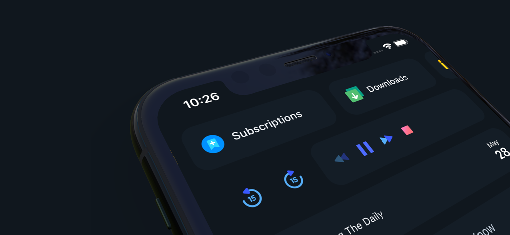 Moon FM - The Podcasts App - Interface do aplicativo Moon FM no modo escuro mostrando assinaturas e controles de reprodução