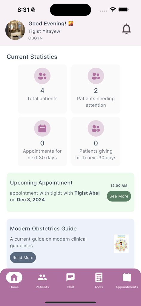 産婦人科医向けのAdot Doctorアプリのホーム画面。患者統計と今後の予定が表示されます