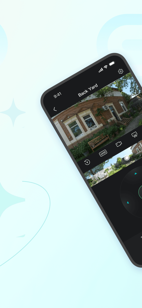 Una pantalla de smartphone que muestra la aplicación Dekco con una transmisión de cámara de seguridad en vivo en UHD de un patio trasero.